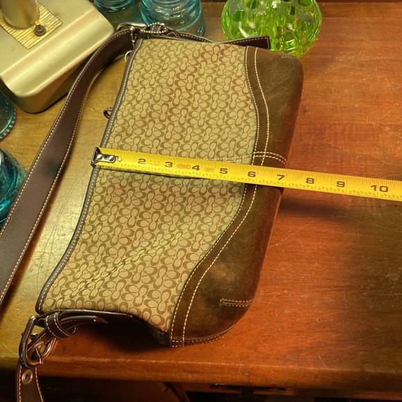 Brown Coach Signature Hobo Bag No. G0785-10945 adjustable strap - Picture 16 of 16